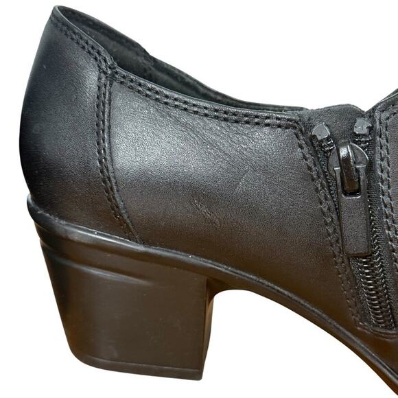 Clarks Emslie Warren Womens Black Leather Clogs Block Chunky Heel Shoes sz 7 M - Picture 3 of 16